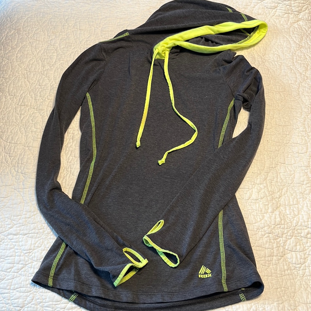 Rbx Pull Over. Size Small. Euc!